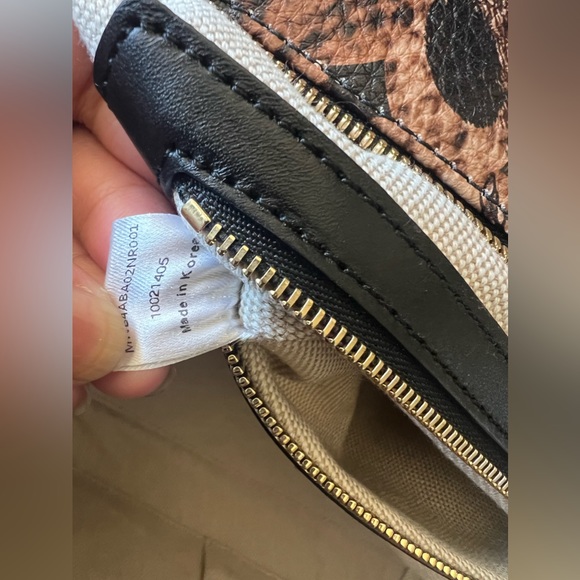 NWOT MCM LEOPARD 2 WAY - Picture 14 of 17